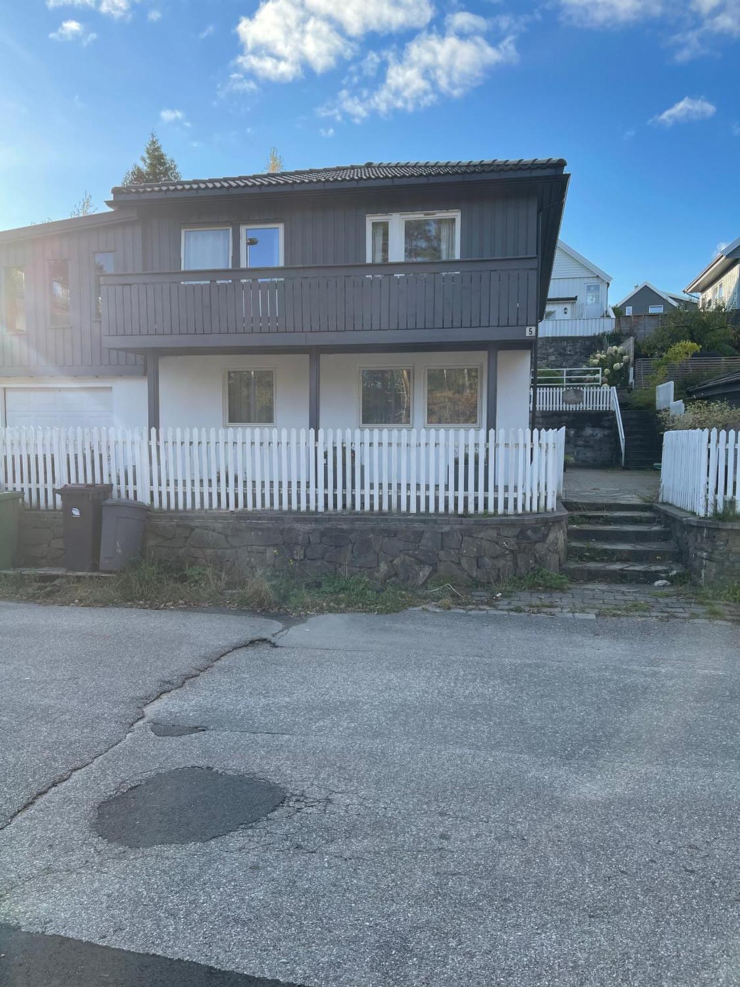 Lys Rent Og Trivelig Hybelleilighet 크리스티안산 외부 사진